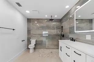 10238 Tarpon Dr, Treasure Island, FL 33706 - Photo 27