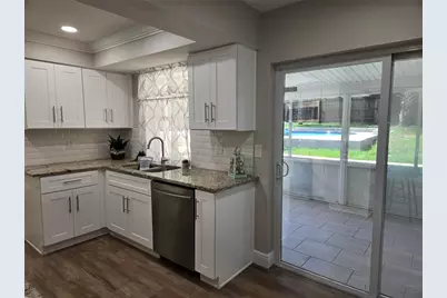 6070 Ashland Drive, Spring Hill, FL 34606 - Photo 7