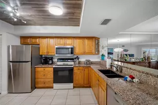 18400 Gulf Blvd, Indian Shores, FL 33785 - Photo 11