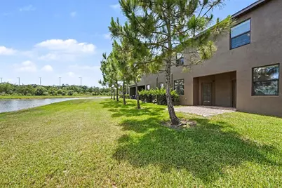 28504 Tranquil Lake Circle, Wesley Chapel, FL 33543 - Photo 5