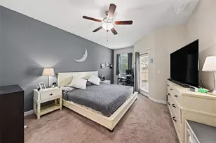 28504 Tranquil Lake Cir, Wesley Chapel, FL 33543 - Photo 17