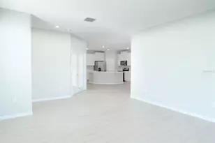 4010 Westwood Fields Loop, Plant City, FL 33565 - Photo 5