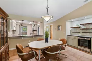7823 Radcliffe Cir, Port Richey, FL 34668 - Photo 17