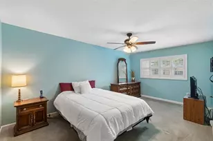 7823 Radcliffe Cir, Port Richey, FL 34668 - Photo 23