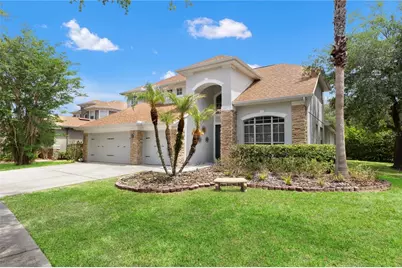10117 Deercliff Drive, Tampa, FL 33647 - Photo 3