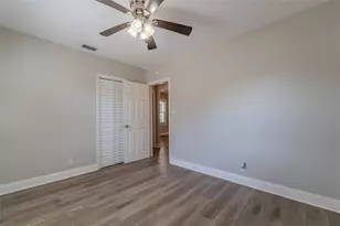 721 38th Ave N, Saint Petersburg, FL 33704 - Photo 19