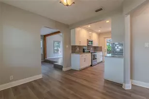 721 38th Ave N, Saint Petersburg, FL 33704 - Photo 11