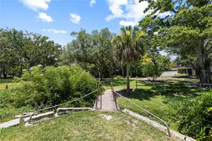 466 36th Ave N, Saint Petersburg, FL 33704 - Photo 49