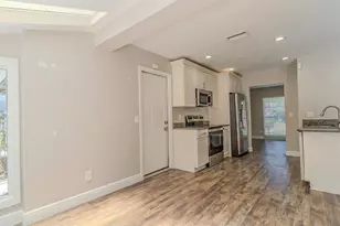 8018 W Pocahontas Ave, Tampa, FL 33615 - Photo 15