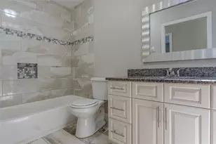 8018 W Pocahontas Ave, Tampa, FL 33615 - Photo 25
