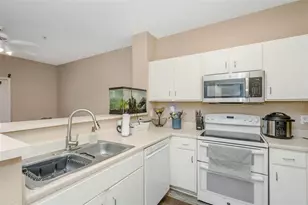 1810 E Palm Ave, Tampa, FL 33605 - Photo 9