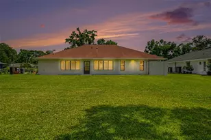 1015 Hastings Ct, Lutz, FL 33548 - Photo 37