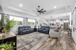 35940 Ramsey Ridge Dr, Dade City, FL 33523 - Photo 17