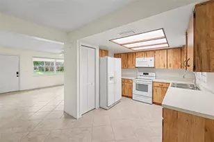 1836 Diane Dr, Clearwater, FL 33759 - Photo 11