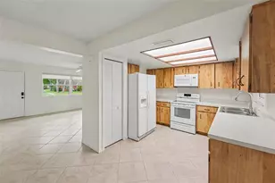1836 Diane Dr, Clearwater, FL 33759 - Photo 7