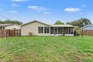 1836 Diane Dr, Clearwater, FL 33759 - Photo 25