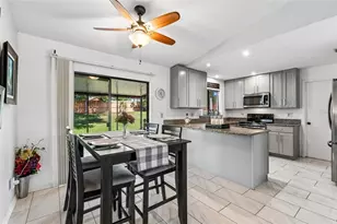 8425 St Giles Ct, Zephyrhills, FL 33541 - Photo 15