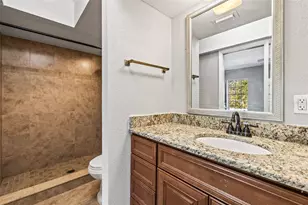 7425 Terrace River Dr, Tampa, FL 33637 - Photo 27