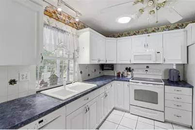 10600 Salamanca Drive, Port Richey, FL 34668 - Photo 9