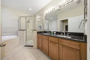 4532 Amberly Oaks Ct, Tampa, FL 33614 - Photo 23