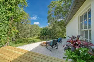2751 Wilson Ct, Palm Harbor, FL 34684 - Photo 17
