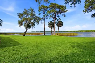 3493 Shoreline Cir, Palm Harbor, FL 34684 - Photo 57