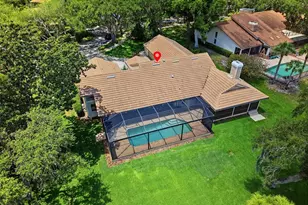 3493 Shoreline Cir, Palm Harbor, FL 34684 - Photo 59