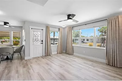 4851 W Gandy Boulevard #B7L20, Tampa, FL 33611 - Photo 11