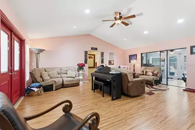 2605 Bridle Drive, Plant City, FL 33566 - Photo 13