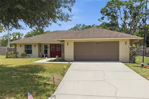 2605 Bridle Dr, Plant City, FL 33566 - Photo 1
