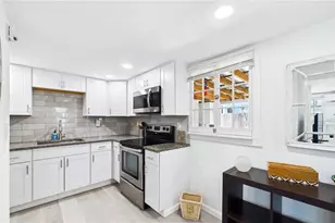 3025 56th St S, Gulfport, FL 33707 - Photo 25