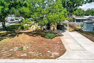 825 W Whatley Pl, Tampa, FL 33604 - Photo 5
