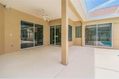 10559 Greencrest Drive, Tampa, FL 33626 - Photo 35