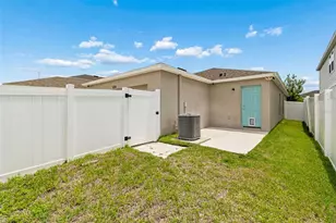 12621 Hammock Park Dr, Riverview, FL 33579 - Photo 13