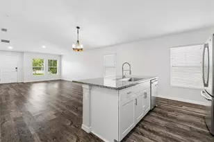 12621 Hammock Park Dr, Riverview, FL 33579 - Photo 11