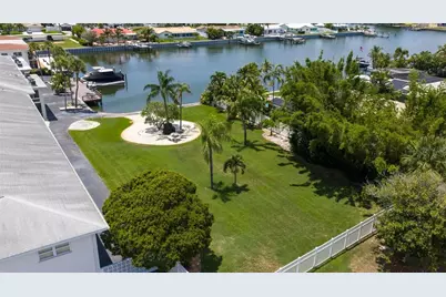 3717 46th Avenue S #11, Saint Petersburg, FL 33711 - Photo 43