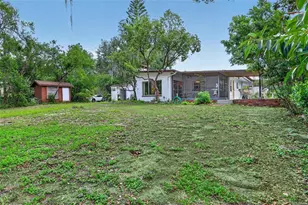 1509 W Country Club Dr, Tampa, FL 33612 - Photo 27
