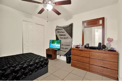 4635 26th Avenue N, Saint Petersburg, FL 33713 - Photo 9