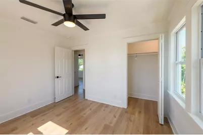 3638 Prescott Street N, Saint Petersburg, FL 33703 - Photo 17