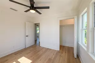 3638 Prescott St N, Saint Petersburg, FL 33703 - Photo 17