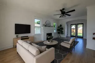 3638 Prescott St N, Saint Petersburg, FL 33703 - Photo 5