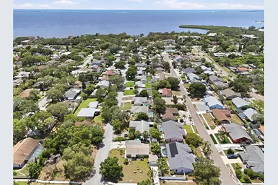 1008 Connecticut Road, Tarpon Springs, FL 34689 - Photo 47