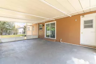 614 E Wheeler Rd, Seffner, FL 33584 - Photo 17
