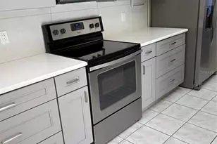 3807 Staysail Ln, Holiday, FL 34691 - Photo 3