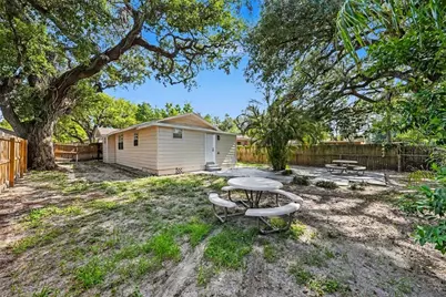 1204 E Cayuga Street, Tampa, FL 33603 - Photo 21