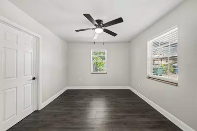 1204 E Cayuga Street, Tampa, FL 33603 - Photo 11