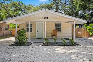 1204 E Cayuga St, Tampa, FL 33603 - Photo 1