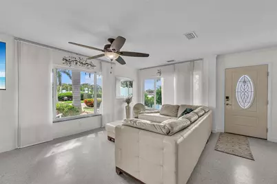 3111 W Maritana Drive, Saint Pete Beach, FL 33706 - Photo 15