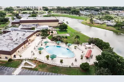 319 Knottwood Court #2, Sun City Center, FL 33573 - Photo 47