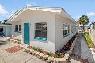 13440 1st St E, Madeira Beach, FL 33708 - Photo 9